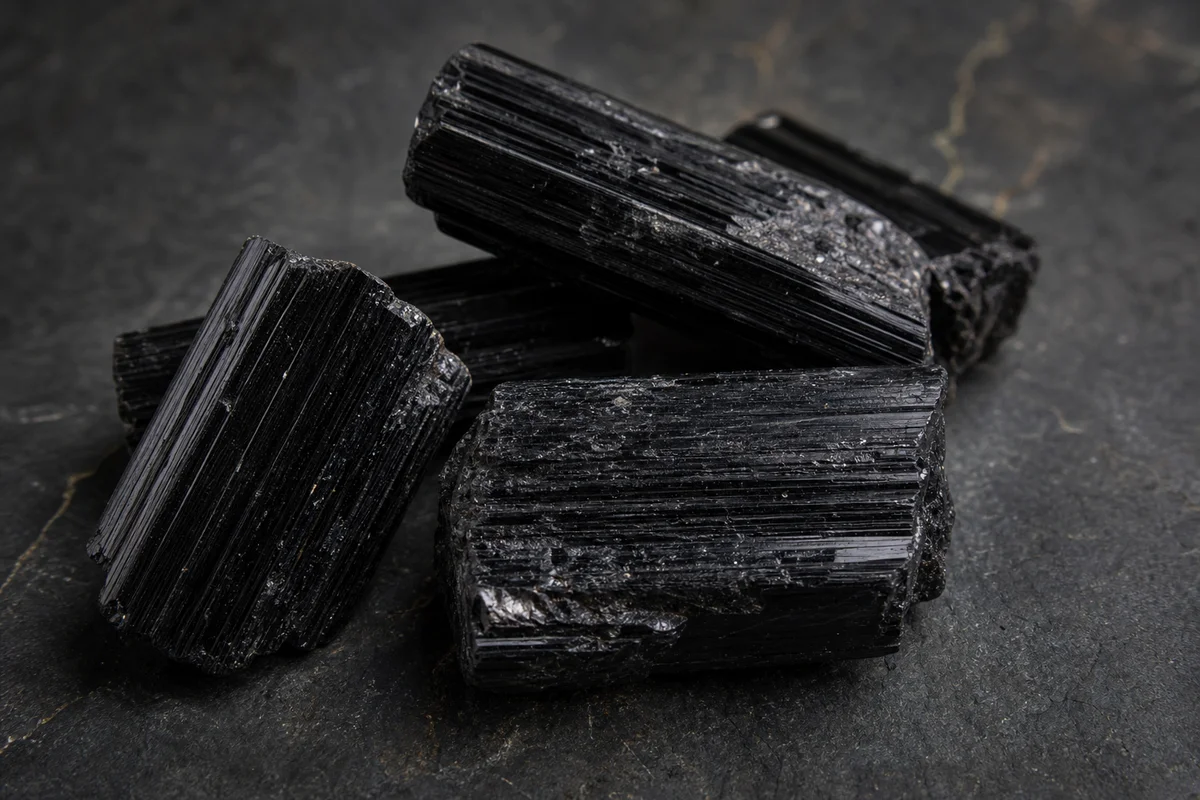 Black Tourmaline for Energy Shielding