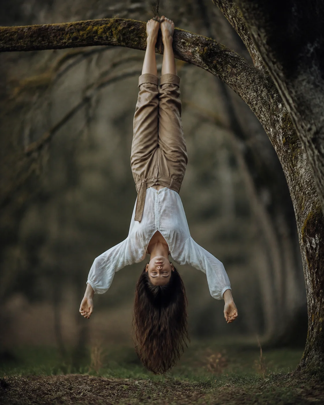 Deep Dive into The Hanged Man Tarot Card