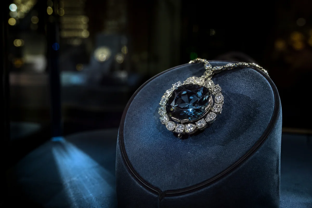 Hope Diamond Curse: Real History vs. Myth