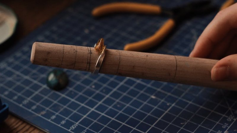 How to Size a Ring at Home: 5 Methods That Actually Work