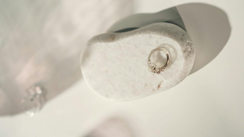 Jewelry Maintenance Guide: How to Clean and Care for All Types of Jewelry