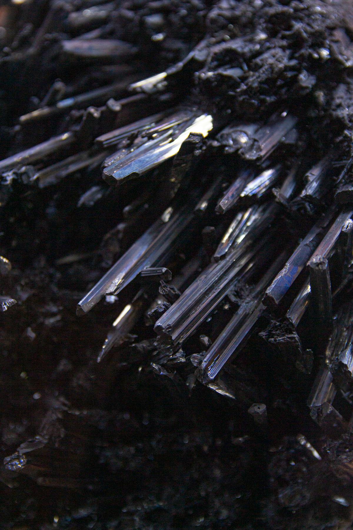 Black Tourmaline: The Complete Guide to Identification, Uses, and Care