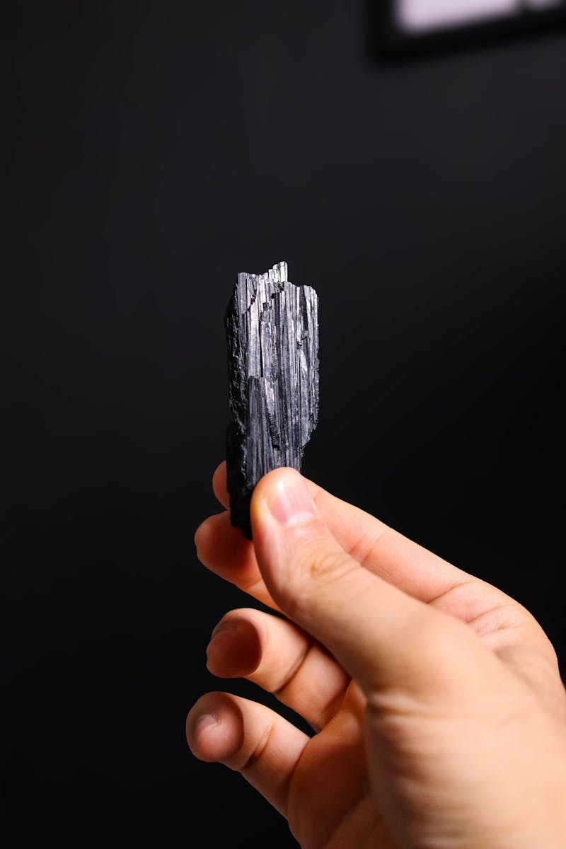 Black Tourmaline Bracelet: Why It Is the Most Recommended Protection Stone