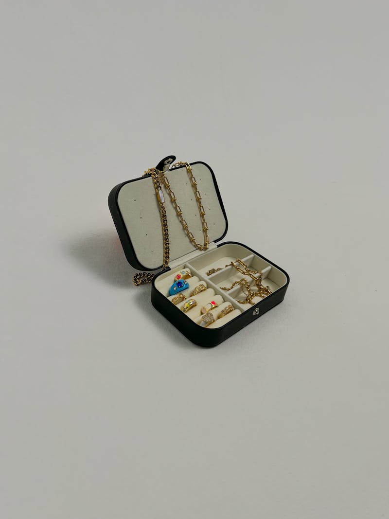 How to pack jewelry for a move without losing a single piece