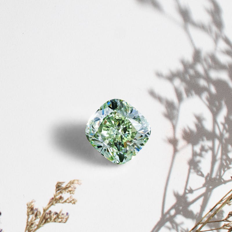Prehnite bracelet: the pale green stone with a quiet following
