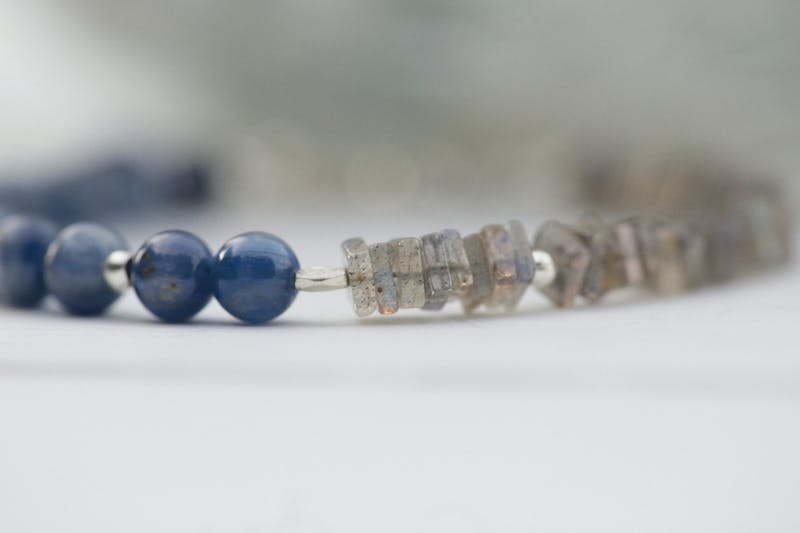 Sodalite bracelet: the blue stone that looks expensive but isn't