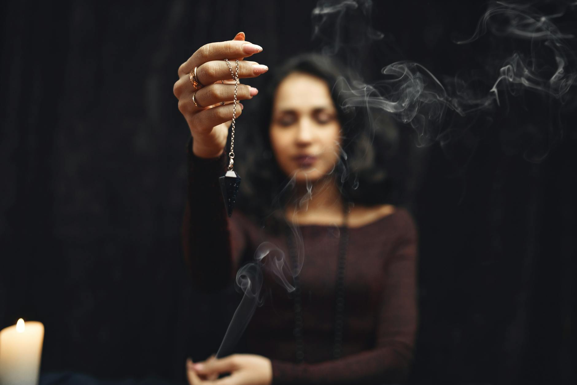 What Is a Dowsing Pendulum and How Do Crystal Pendulums Work
