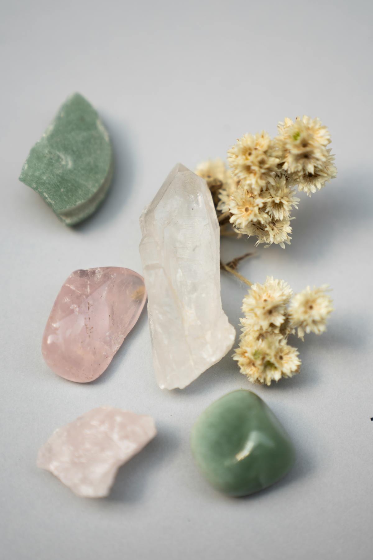 Green Aventurine: The Practical Guide to Properties, Uses, and Identification