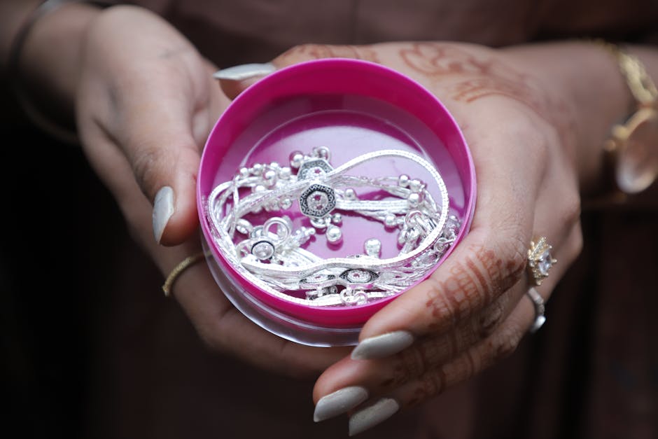 How to Clean Silver Jewelry at Home Without Damaging It