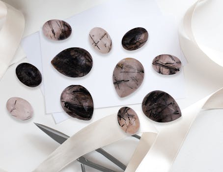 What is a cabochon (and why are so many gems cut this way)